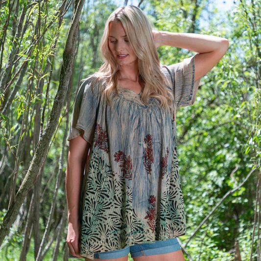 Dusty Pink & Blue Floral  Short Sleeve Top